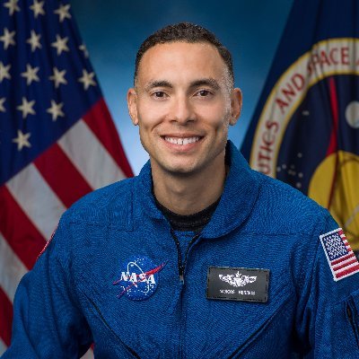 NASA Astronaut 🧑🏼‍🚀🚀 Combat Search and Rescue helicopter pilot 🚁 Aerospace engineer 🧑🏻‍🔬 ¡Boricua aunque naciera en la luna!🇵🇷 🌘