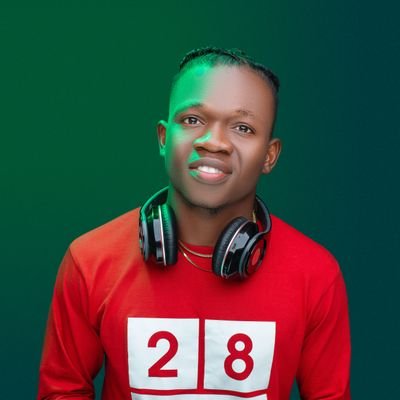 Johnbest_Pa_Oko's profile picture. follow me on Facebook https://t.co/2uo1zwmvM3