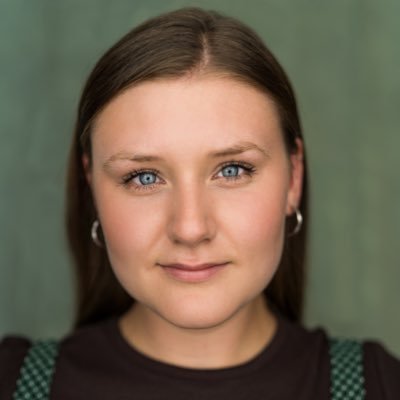 @cssdlondon grad 22” ✨rep @YOUmanagement ✨she/her