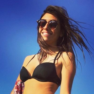 Anitasansantana's profile picture. Feminista, activista, divertida, inteligente y bonita, qué más puedes pedir