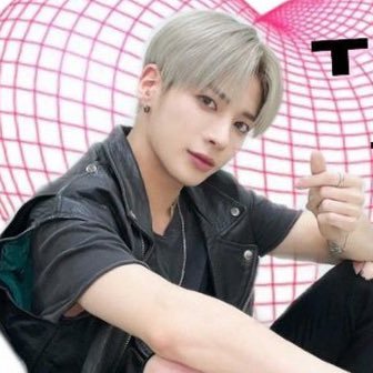 : ̗̀➛Happiness looks gorgeous on you✧.* ╰┈➤ ✎ Ily saku💕 ࿐ྂ ✨: ̗̀➛ ✧*. Mw: @illyxberry
