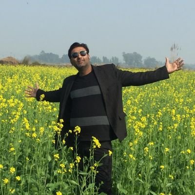 मैं अंधी भक्ति नहीं करता किसी की,लेकिन मैं अंध भक्त हूं भारत माता का. भारत माता की जय.