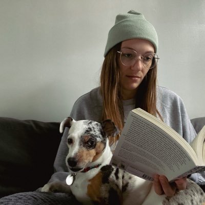 beer and book fiend @getlitwithlinds on insta / digital & marketing @coachhousebooks