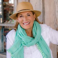 Lucy Buffett(@LucyBuffett) 's Twitter Profile Photo