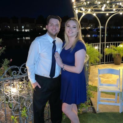 itzdonovan_'s profile picture. 23, $DonovanRaymer, Tarah ❤️ 01/29/21, Use “Ghost14” at checkout for 15% off 😉