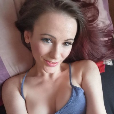 Emilyjames2259's profile picture. I'm here seeking for a long term relationship and a man that will handle me with care and tend to my needs