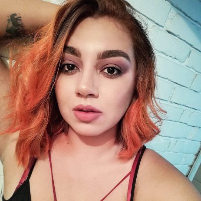 tatianaovied2's profile picture. Jerónimo 💜
Community Manager 📱
Makeup Artist 💄
Amante del diseño de modas ✂️