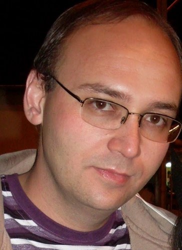 Programador, especialista em linux e asterisk, posta diversos conteúdos sobre TI, eletrônica e informática, e estudioso na área de investimentos - ações.