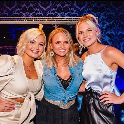 Music and food lover. Follow @tigirlily. You will love them! ❤️🔥🎶 #music