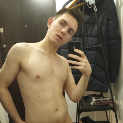 18+ Gay. Немного неэстетичных нюдсов, немного эстетичных😉 Присоединяйтесь