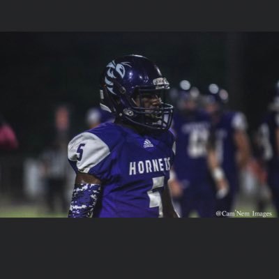 WardShedrick's profile picture. ‘22 147lbs wide receiver/running back ,GOD FIRST 3.0GPA📚🏈