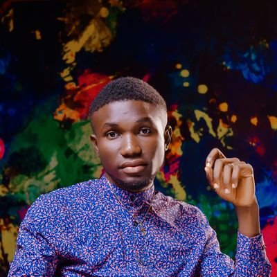 ohisofficial's profile picture. Love is Love, one shouldn't attach love to gender 🏳️‍🌈🤍🇳🇬💙