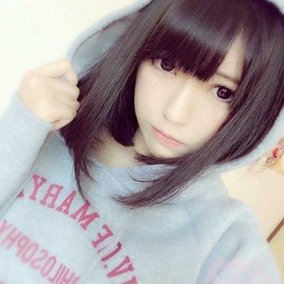 20歳💘
どきどきするえっち希望💖いっぱい遊びたい🎉
セフレもオフパコも募集してます♪いい人と出会えたらいいな(*´ω｀*)
ご連絡頂けると嬉しいです。フォローはしてからお願いします！