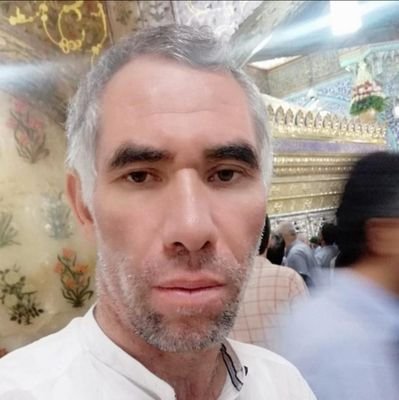 “Akıl, ancak hakka uymakla kâmil olur.”
İstanbul Üniversitesinde okudu.
Antiemperyalist Antisiyonist ve her durumda ve şartta Adalet.