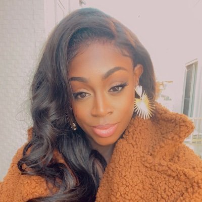 Cocoa_Besos's profile picture. Hello?? .. Is this thing on?