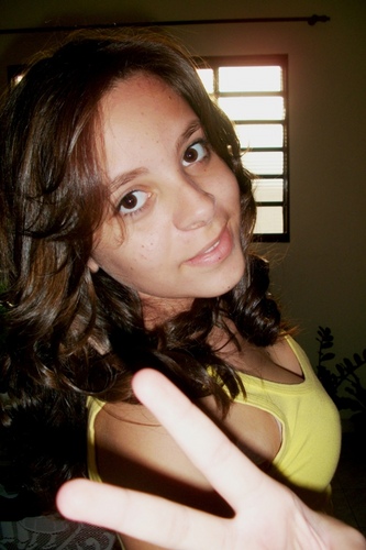 Giovana Minardi Salviano,12 anos, virginiana,Deus,Família,Música,Amigos.Tudo que eu mais amo.