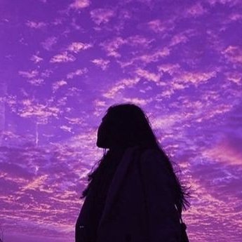 HtetThinzarLinn's profile picture. Livin' a little