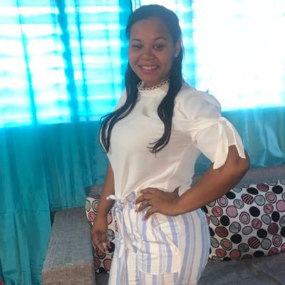 anamerejildo25's profile picture. Artes y Cultura Juegos Música Noticias