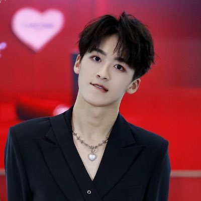 แม่น้องลั่ว🍳แม่น้องเหิง 🦥 #เหอลั่วลั่ว #Heluoluo #何洛洛 #อู๋อวี่เหิง #WuYuheng #吴宇恒 📦 #BFHLLWYH2968 ติดตามสถานะสินค้า 👇🏻 (Rest)