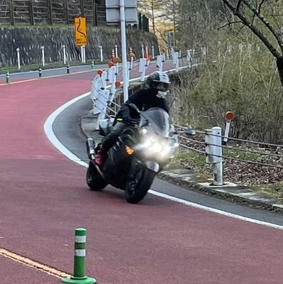 sd65asaki's profile picture. 自称飯テロリスト。
うちのﾇｯｺはお風呂好き🐱♨️
キャンプ没頭中