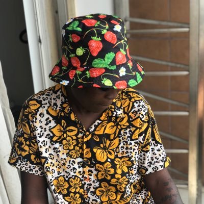 AliceMansaray3's profile picture. #hairdresser
#humanitarian👌🏾❤️💕