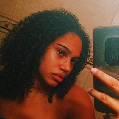 insta: annaknierim1
