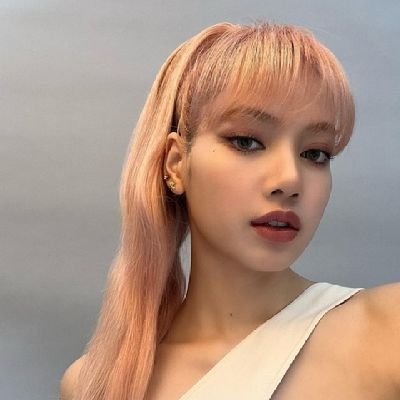 dalot_jeneva's profile picture. Lisa💛