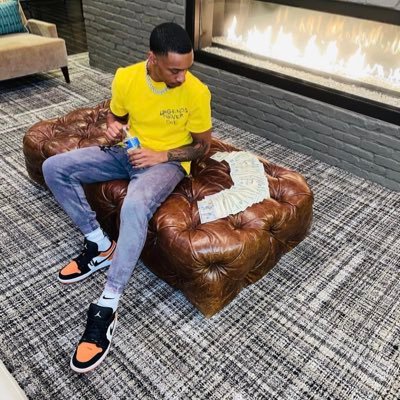 toomuch_speed's profile picture. Artist 🎙| LongLiveAuntVeda❤️🕊🙏🏽