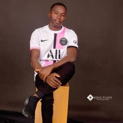 Tosin_BabaT's profile picture. God bless my hustle Electrician 💡