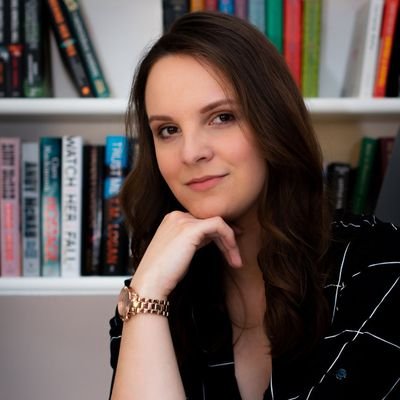 The Secrets We Buried OUT NOW with @emblabooks 📚 https://t.co/bvlaRLGPak

Head of Marketing and Membership @jerichowriters 

Founder of #ThrillPit