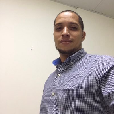Soy real y no creo en personas que tratan de ser lo que no son..