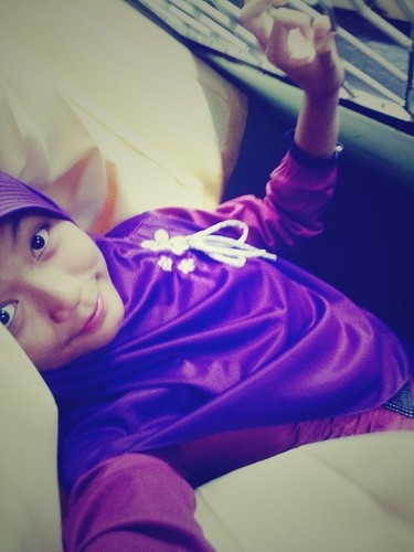 Dinna_belieber's profile picture. i'm student in junior high school 1 of kesamben 
i want have many friends .. :)
for now and forever :D  add me :D