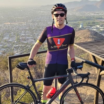 30jun82's profile picture. Indie Filmmaker & Road Bike rider from #LaFlammeRouge.
My French Bulldog is called Fausto in honor to Il Campionissimo.

Films & Cycling