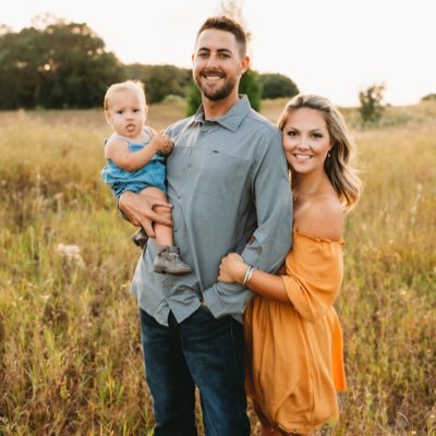 AndisMom_'s profile picture. 