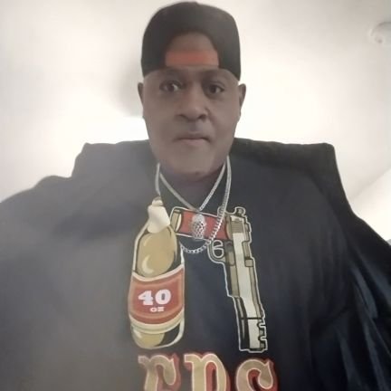 Earvin103114's profile picture. 