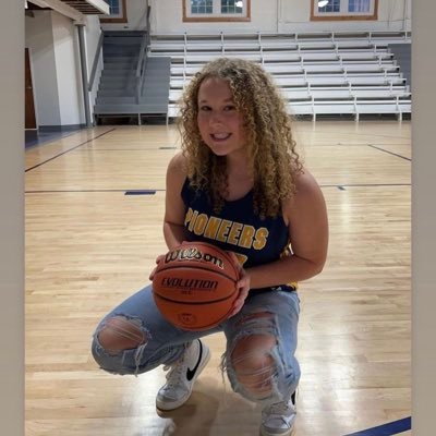 Mooresville Highschool 2024 | Always 100| M14 Training | 6’0 PF| 3.8 GPA | rachelharshman33@gmail.com