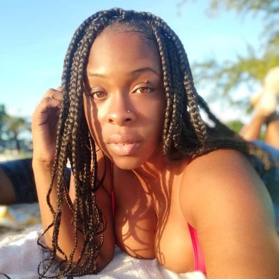 having fun with it ☺️the beach is my home🏖️ living my best life💕 loving my boys👨🏽🦱👨🏽🦱I love it here 🇧🇧