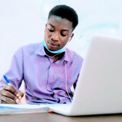 IAdexcel_0ccura's profile picture. 