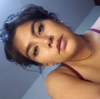 paolimonada's profile picture. Me gusta viajar, Josh Dun,los perritos, mis audífonos y quejarme por twitter.