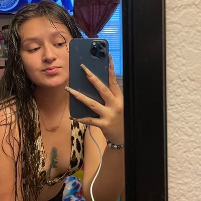 oshiisC's profile picture. 