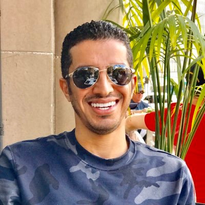 ▫️إدارة اعمال ''الصبر هو عنصر أساسي لتحقيق النجاح والثراء، خاصة بعد توفيق الله''.