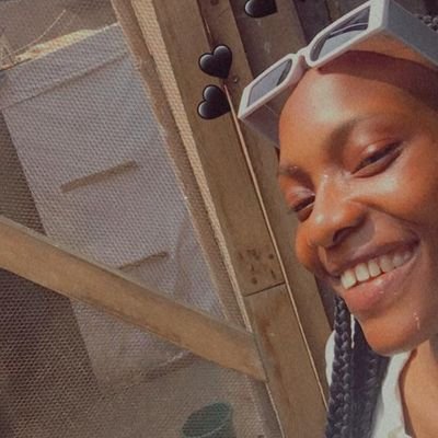 aremo_nifemi's profile picture. niffy😎/ pounded yam lover ✌️
/fashion freak
/Ceo Chique Tote
/Tote bag maker 😎