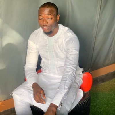 ProfLexane's profile picture. #Oshamo Sociopreneur ||Blogger Extraordinaire ||Medicine 😌 ||Writer ||ABUAD Alumnus 👨‍🎓 ||MUFC❤️ ||Adjunct Politician || Building An Empire