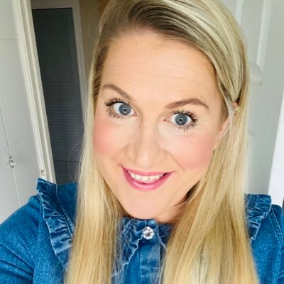 Macmillan Lead Cancer Specialist Advanced Practitioner Physio, part of the great Macmillan Therapy team and social sec to its stars 🥳