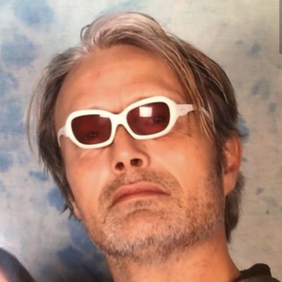 postyjr19's profile picture. professional gamer • he/they