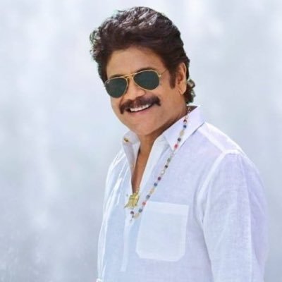 iamKOUSHIKrk's profile picture. #RanbirKapoor ™ᴿᵏ| #ShahRukhKhan(@iamsrk) |
 @UrsTrulyMahesh |@iamnagarjuna| that's all for now|

views expressed are True according to me 🤗|byBirthAkkineniFan