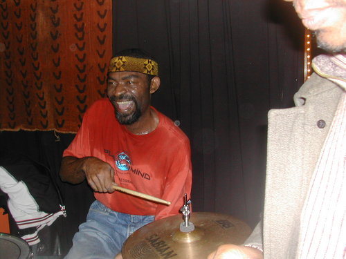 jojokuoabena's profile picture. Born in Cameroon in the city of Douala.
Artist
Musician
Drummer
Producer
Jojo started as dancer, he was close to is mom and was helping her sewing napkins and