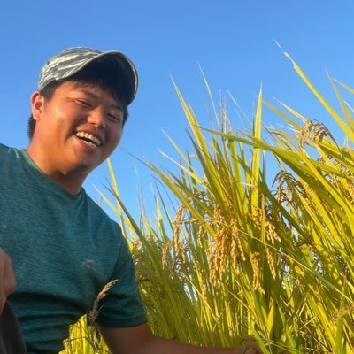 Damper708's profile picture. 2022年 水稲&イチゴの新規就農者。掛川市。前職は山口県で稲作と採卵養鶏をやったり地元で農家民宿をやってました。趣味はおコメの食べ比べ。