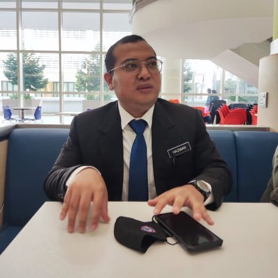 hazmanzamari's profile picture. l EX UTM student l Fox Rovers Kuantan | ig- hazman_zamari | JKR UTNJ