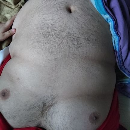 no minors 18+ I'm just a fat guy looking to chat with like minded people
I'm 23♓
400lbs
I'm a big ttrpg nerd and gamer 💚
feel free to hit me up I don't bite😈